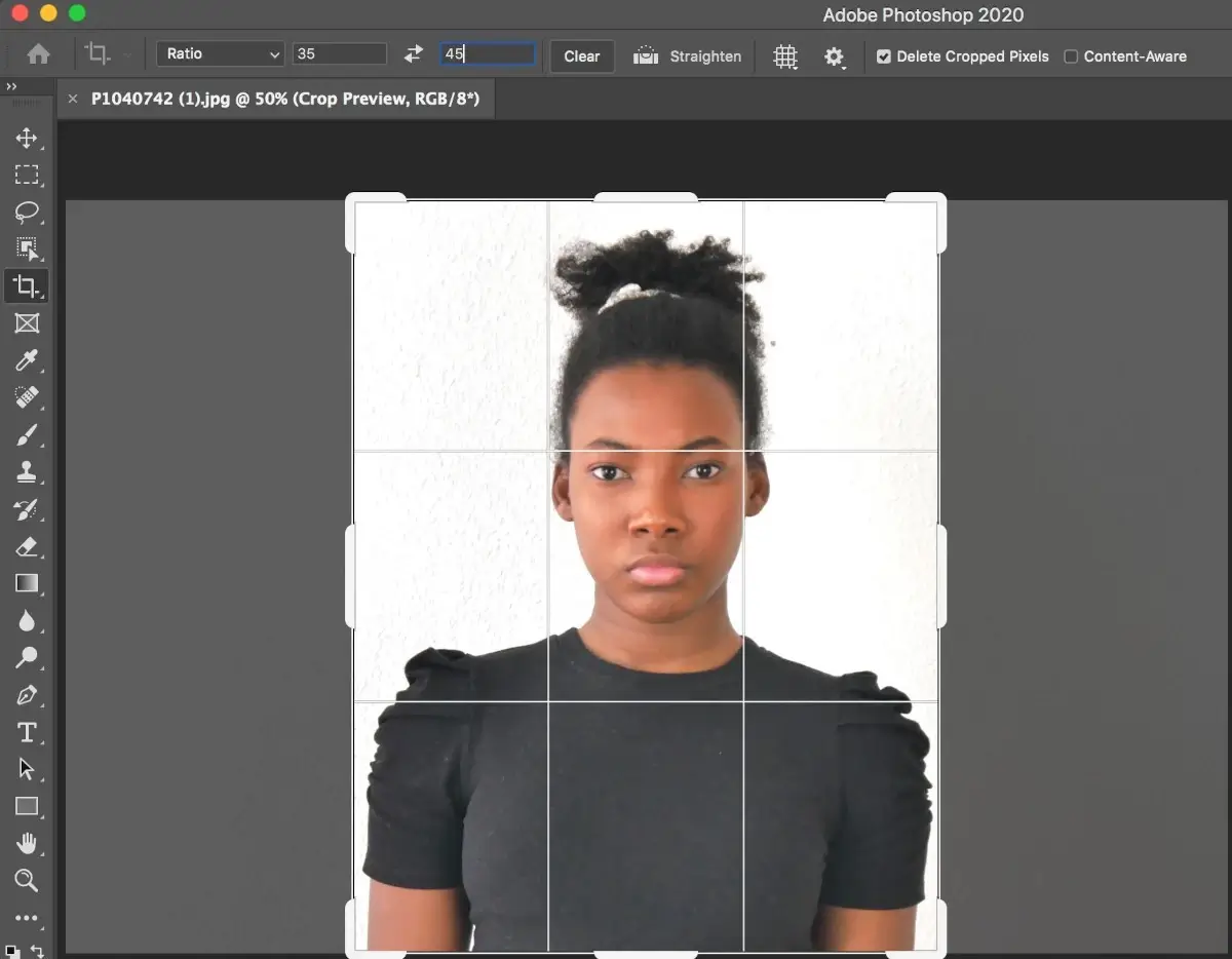 Comment recadrer une photo d'identité 35x45 mm sur Photoshop