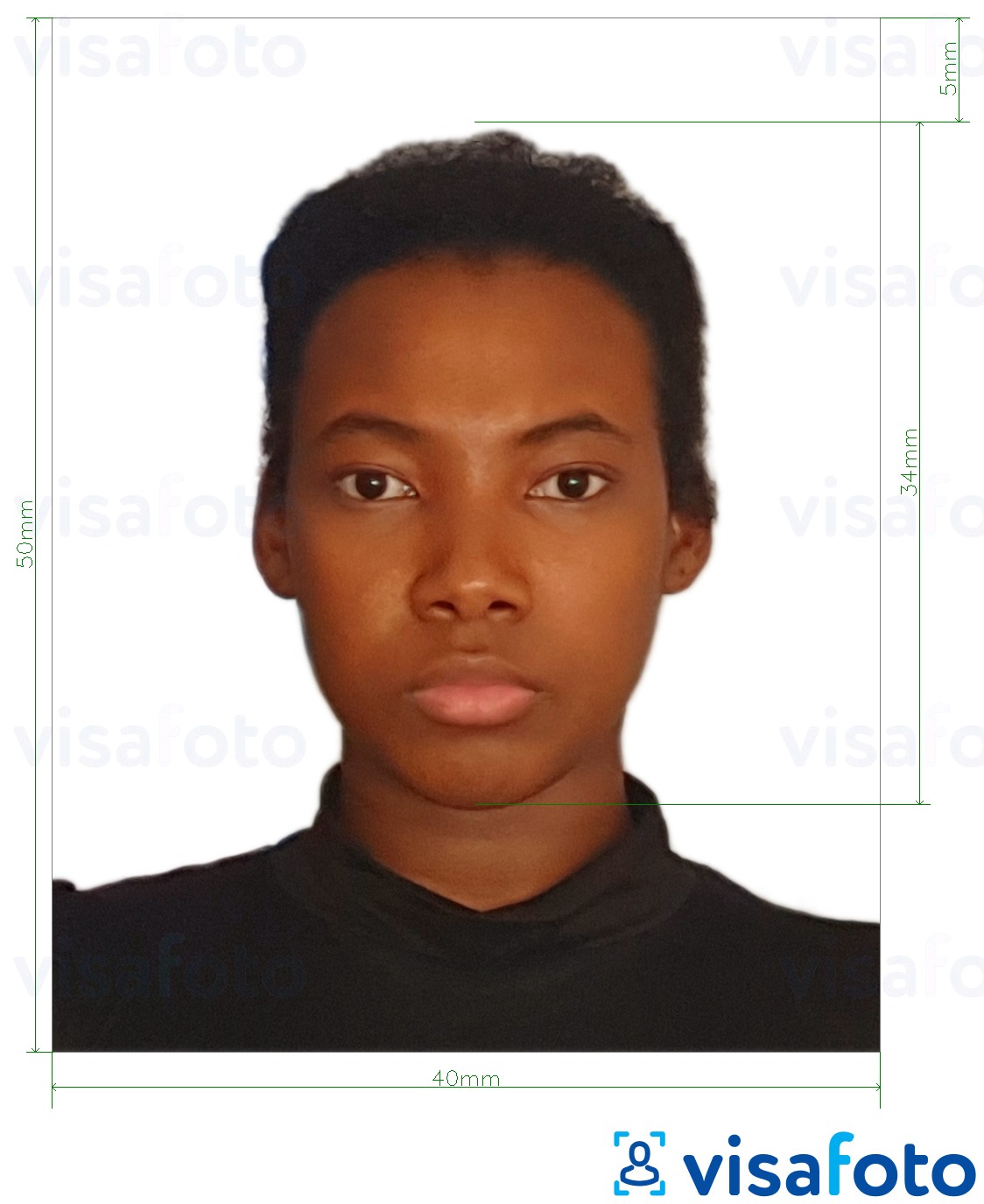 Exemples sur des photos pour Passeport du Cameroun 4x5 cm (40x50 mm) avec les spécifications de taille exactes