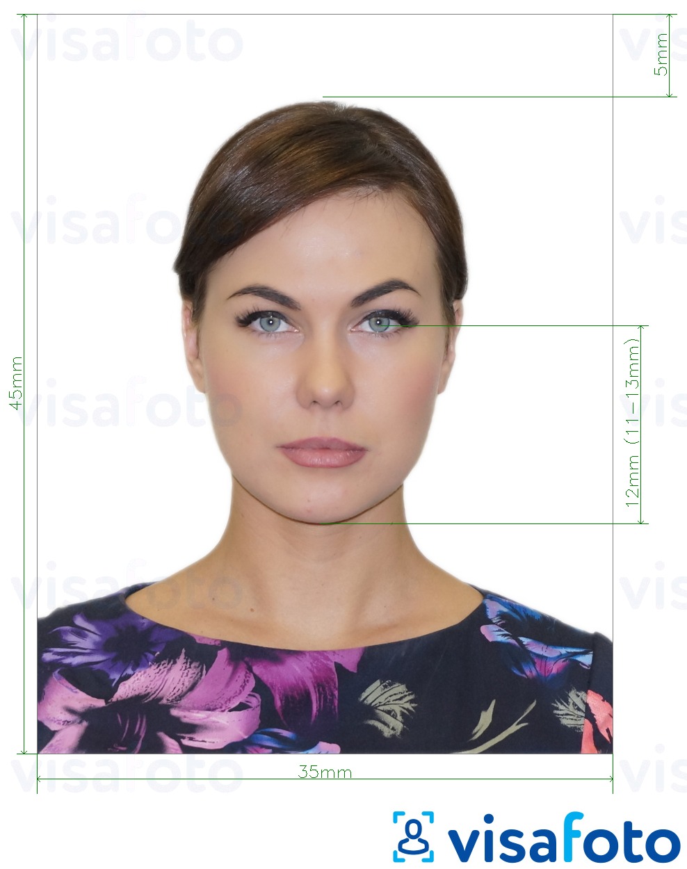 Exemples sur des photos pour Russie Passeport (yeux vers le bas du menton 12 mm), 35x45 mm avec les spécifications de taille exactes