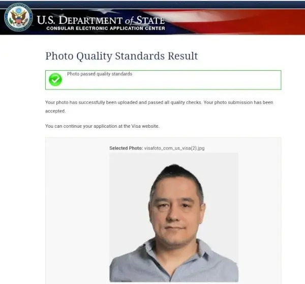 Écran succès du téléchargement de photos de visa américain